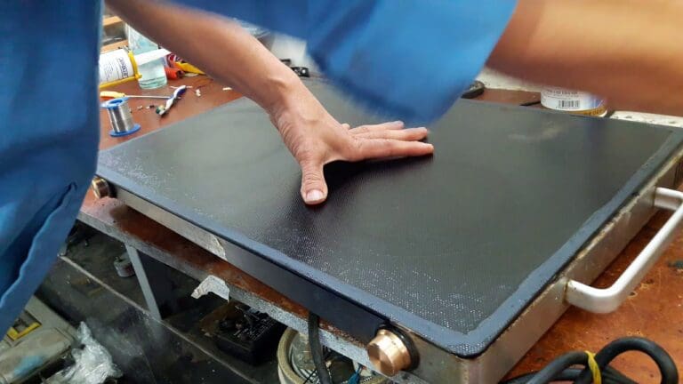 Top 10 địa chỉ thay kính bếp từ uy tín giá rẻ nhất tại HN & HCM