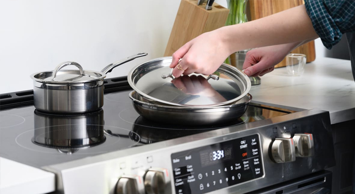 Chi phí sửa chữa phụ thuộc vào lỗi cụ thể và linh kiện cần thay thế
