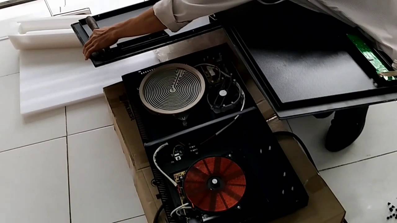 Thay mặt kính bếp từ Zemmer để đảm bảo an toàn và thẩm mỹ