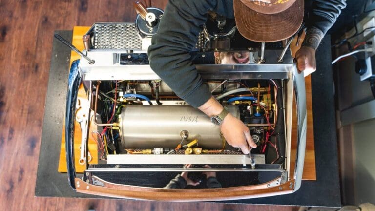 Dịch vụ sửa máy pha cafe Breville – uy tín, linh kiện chính hãng.