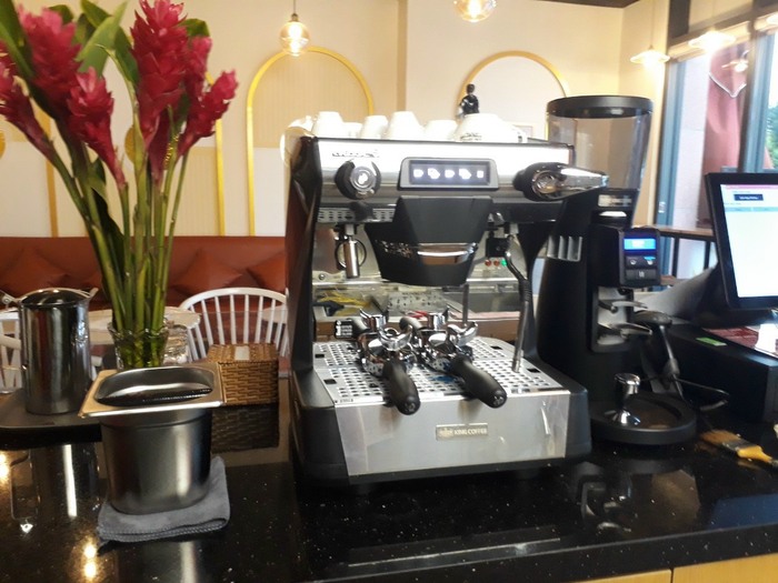 Máy pha cà phê Rancilio có giá bán đến hàng trăm triệu đồng