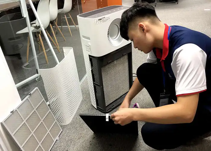 Đội ngũ sửa chữa cũng linh hoạt và sẵn sàng hỗ trợ khách hàng khi có nhu cầu