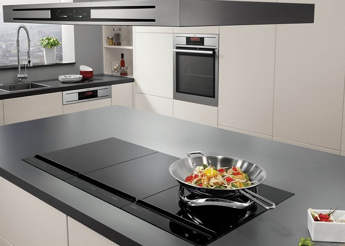Sửa bếp từ không bấm được nút điều khiển