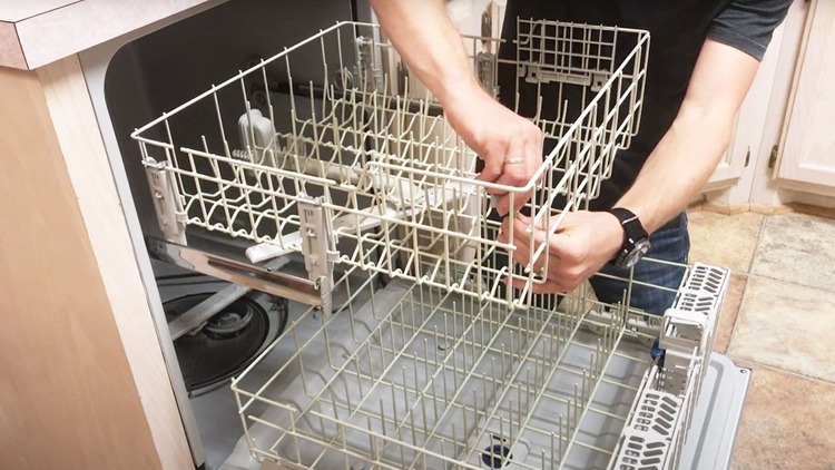 Cần lựa chọn chương trình rửa phù hợp để máy hoạt động có hiệu quả