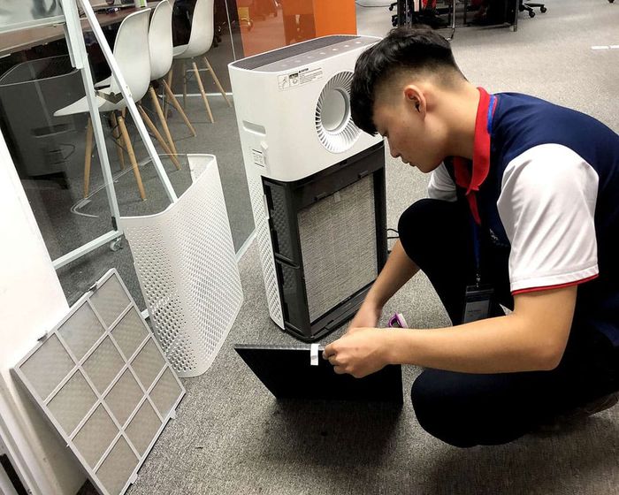 Sửa máy lọc không khí chuyên nghiệp tận nhà giá rẻ