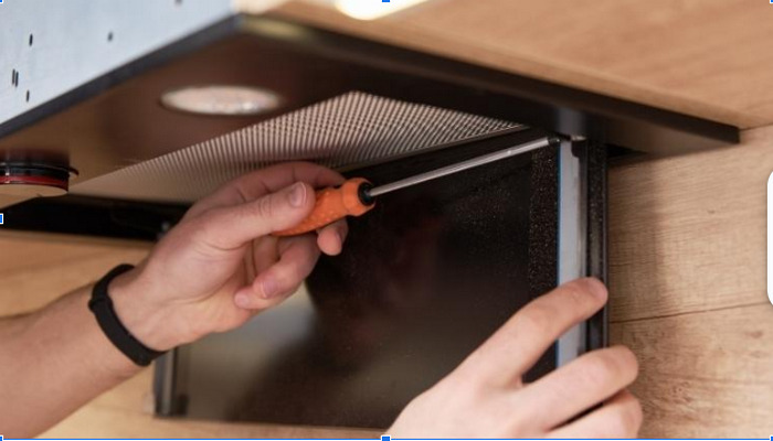 Sửa máy hút mùi Gorenje theo đúng quy trình chuyên nghiệp