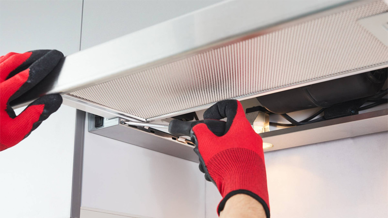 Sửa máy hút mùi nhanh chóng từ kỹ thuật viên có tay nghề cao