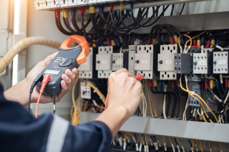 Dịch vụ sửa máy rửa bát Ariston tận nơi đang được khách hàng ưu tiên lựa chọn